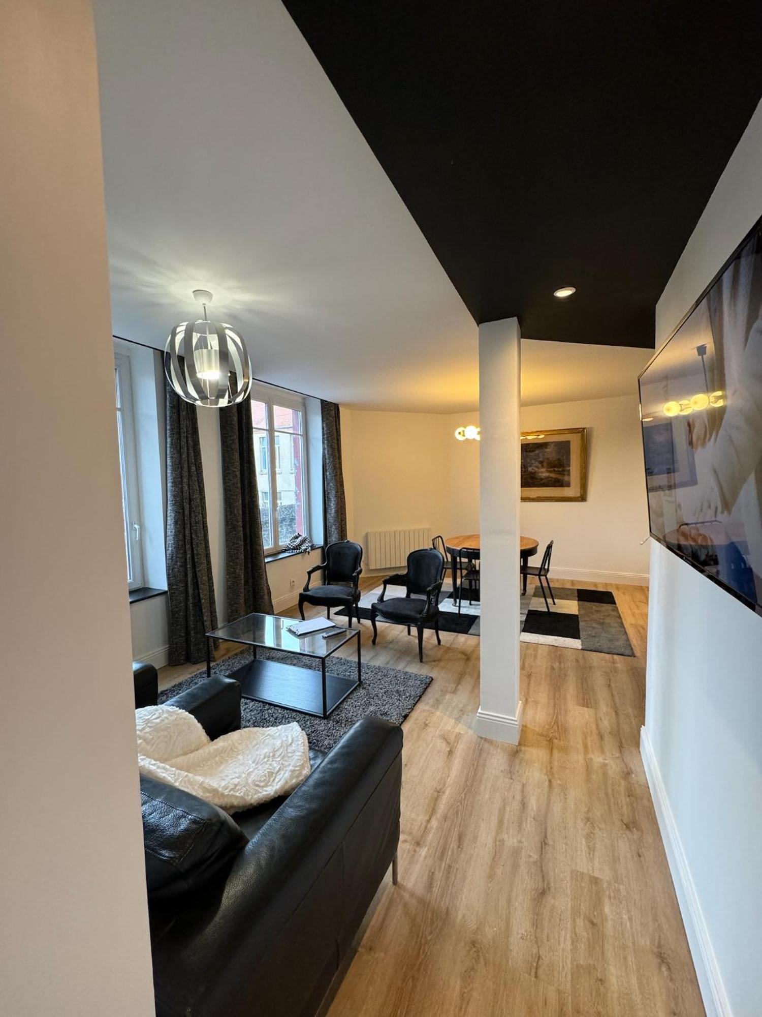 Le 28 - Residence De Standing En Vieille-Ville Avec Parking Boulogne-sur-Mer Exterior photo
